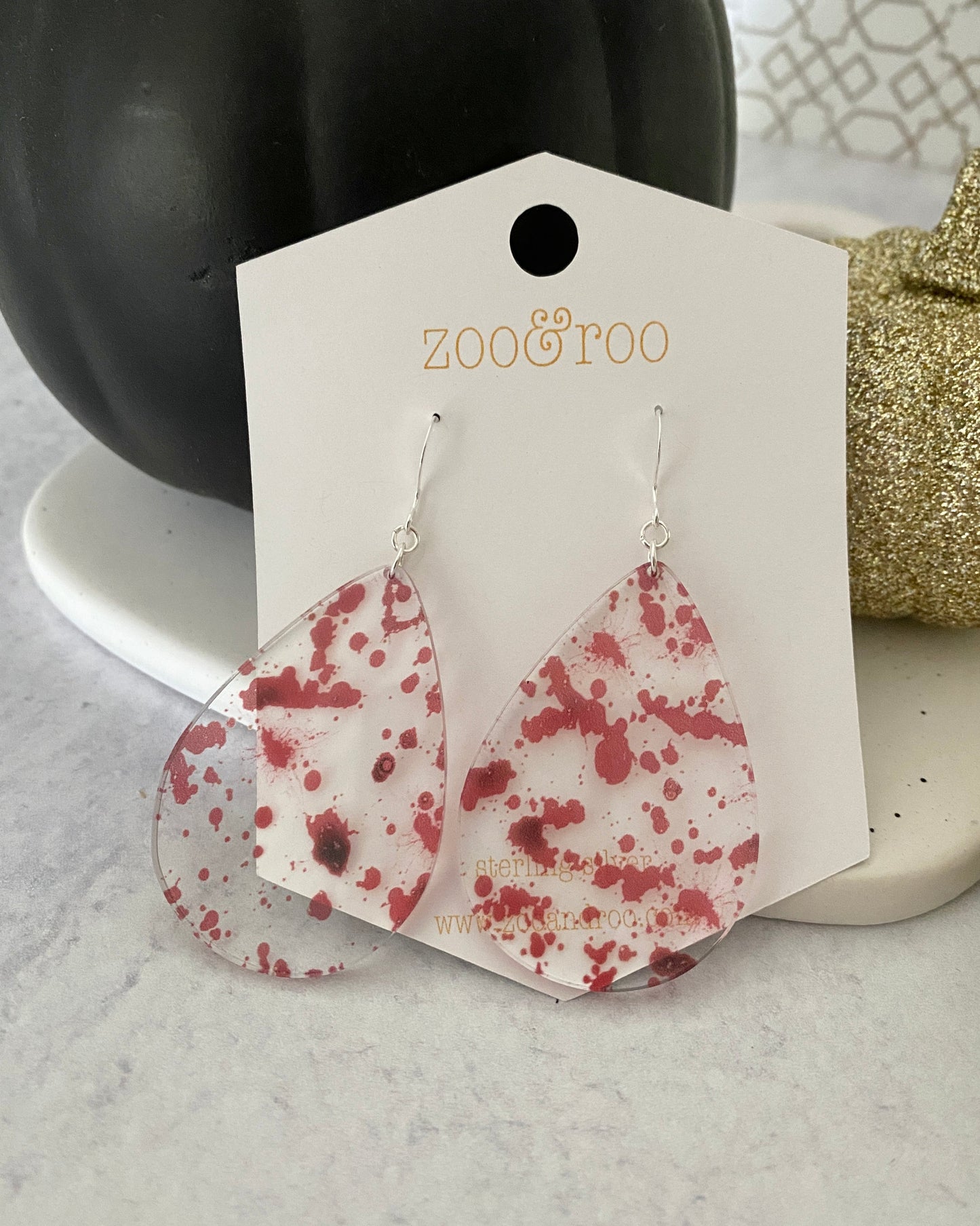 Bloody teardrop earrings