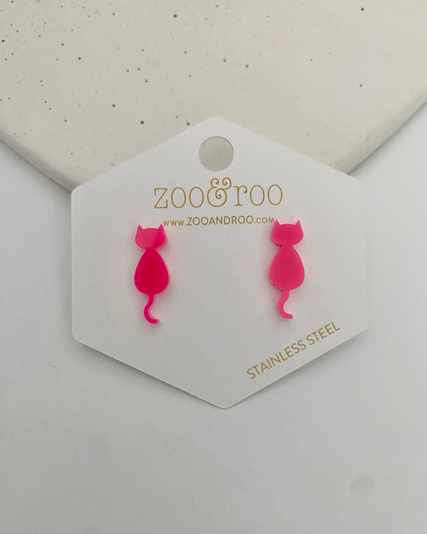 Cat Studs
