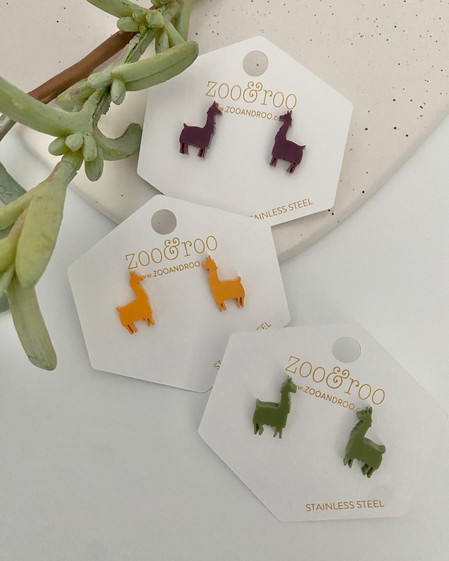 Llama Studs