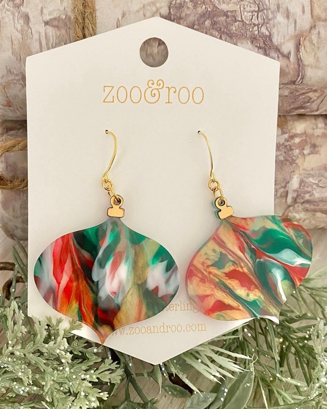 Ornament paint pour earrings