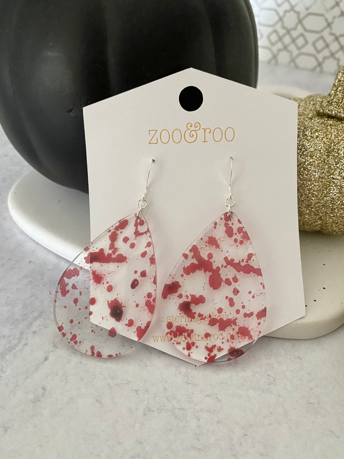 Bloody teardrop earrings