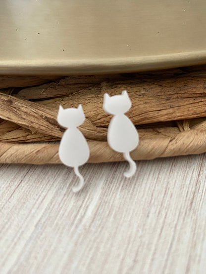 Cat Studs