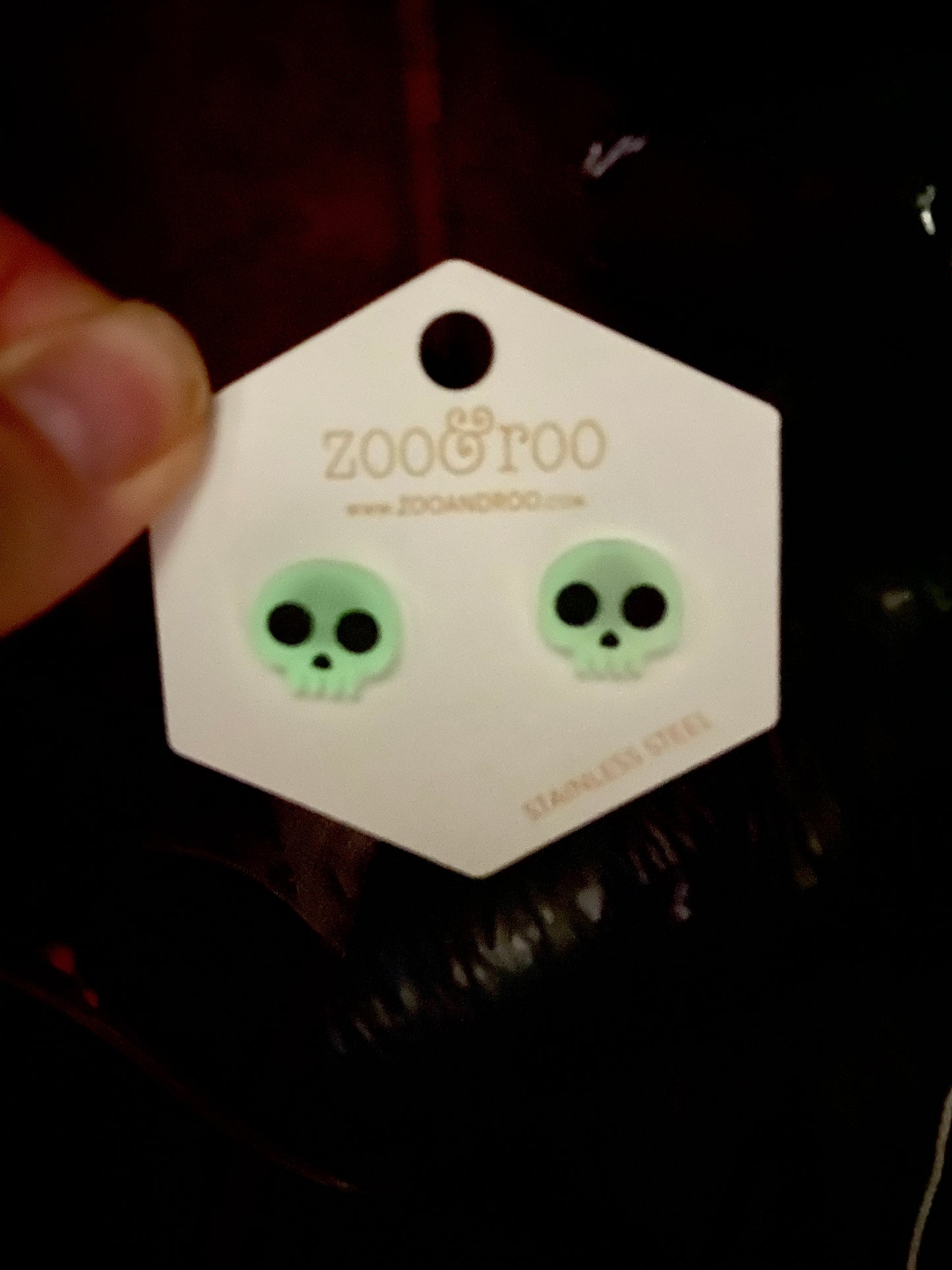 Glow in the dark skull studs