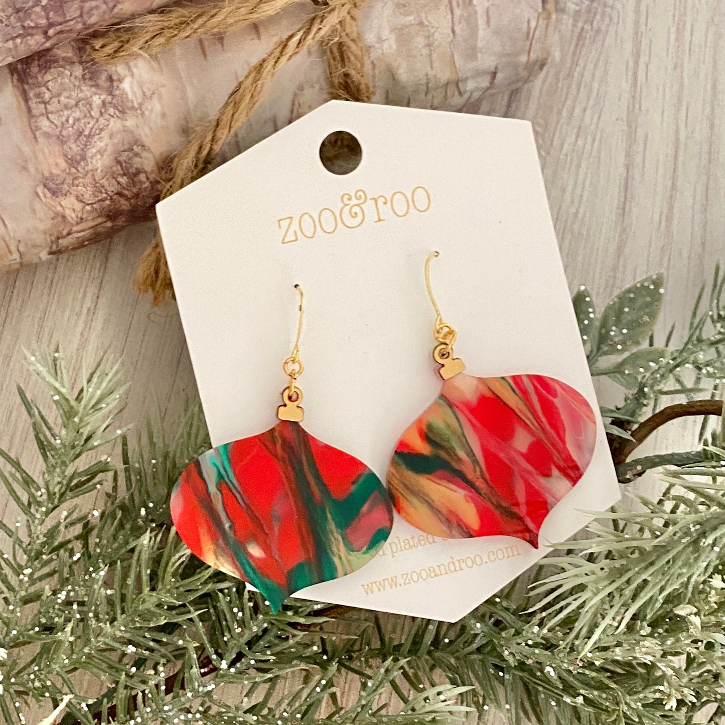 Ornament paint pour earrings